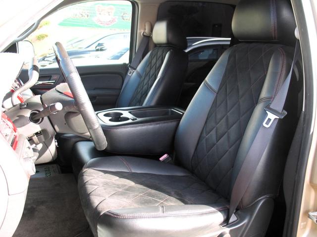 シボレーアバランチ １５００　５．３　Ｖ８　クルーキャブ　１ナンバー５人乗り　１８インチマッドブラックアルミ＆Ｍ／Ｔタイヤ　ＧＩＢＳＯＮマフラー　Ｔ－ＲＥＸメッシュグリル　カスタムインテリア（38枚目）