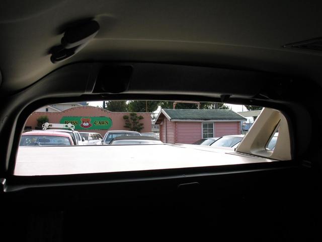 シボレーアバランチ １５００　５．３　Ｖ８　クルーキャブ　１ナンバー５人乗り　１８インチマッドブラックアルミ＆Ｍ／Ｔタイヤ　ＧＩＢＳＯＮマフラー　Ｔ－ＲＥＸメッシュグリル　カスタムインテリア（51枚目）