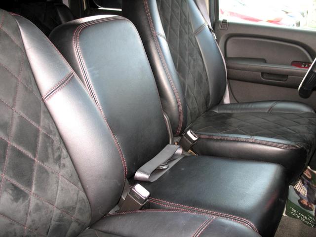 シボレーアバランチ １５００　５．３　Ｖ８　クルーキャブ　１ナンバー５人乗り　１８インチマッドブラックアルミ＆Ｍ／Ｔタイヤ　ＧＩＢＳＯＮマフラー　Ｔ－ＲＥＸメッシュグリル　カスタムインテリア（66枚目）