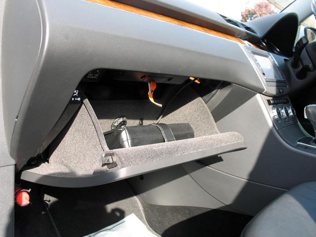 パサートヴァリアント TSIハイライン ブルーモーションテクノロジー 2014yモデル 黒本革メモリー付パワーシート&シートヒーター HDDナビ フルセグTV Bluetooth ドラレコ ETC 純正17インチアルミ(71枚目)