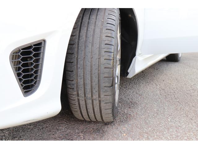 ベースグレード 1オーナー ディーラー車 パドルシフト パーキングセンサー ETC 純正ブースト計 HIDライト Uconnect ドライブレコーダー 禁煙車 取説 記録簿 スペアキー Bluetoothオーディオ(52枚目)