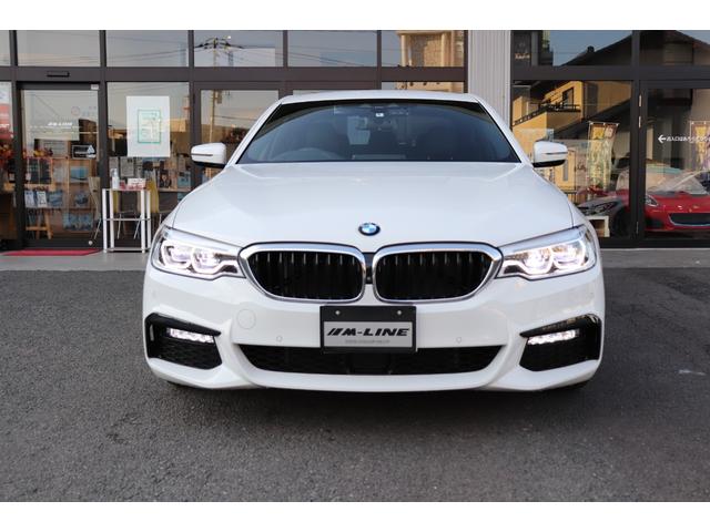 530i Mスポーツ ワンオーナー車・純正ナビ・フルセグTV・全方位モニター・ブレーキアシスト・LEDヘッドライト・アダプティブクルーズコントロール・キーフリーシステム・ミラーETC・全席シートヒーター・ブラックレザー(2枚目)