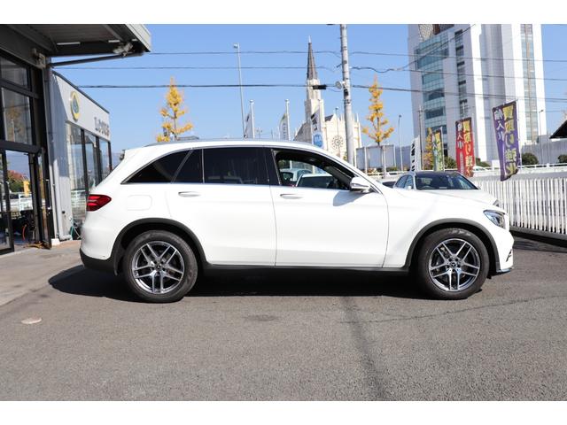 GLC220d 4マチックスポーツ ワンオーナー・純正ナビ・フルセグTV・全方位モニター・ヘッドアップディスプレイ・ハーフレザーシート・シートヒーター・キーレスゴー・パワーバックドア・LEDヘッドライト・レーダーセーフティパッケージ(4枚目)