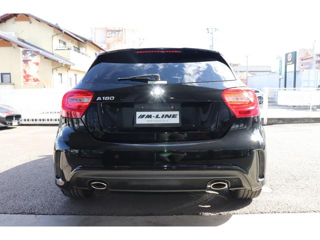 Ａクラス Ａ１８０　スポーツ　１８０インチＡＭＧ５ツインスポークアルミホイール／リバースポジション機能付ドアミラー（助手席側）／メモリー付フルパワーシート（運転席側）／ナイトパッケージエクステリア／ＡＭＧスポーツステアリング（7枚目）