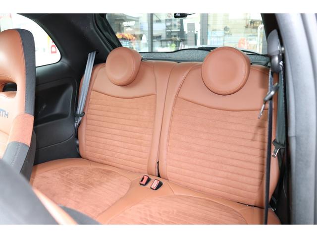 アバルト595 コンペティツィオーネ Uconnect7インチディスプレイ/バイキセノン/前後ドライブレコーダー/Bremboレッドキャリパー/サベルト製ハーフレザースポーツシート/レコードモンツァ/純正17インチアルミホイール/ETC(10枚目)