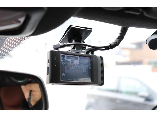 アバルト595 コンペティツィオーネ Uconnect7インチディスプレイ/バイキセノン/前後ドライブレコーダー/Bremboレッドキャリパー/サベルト製ハーフレザースポーツシート/レコードモンツァ/純正17インチアルミホイール/ETC(18枚目)