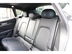 ������Ǻശ���������ʡ��ե��ߥ꡼�桼���ˤ��б������Ŭ�ʵｻ���Ǥ��� 4