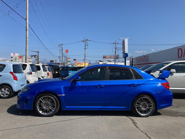 WRX STi 4WD ターボ Siドライブ 6速マニュアル車 ワンオーナー STiマフラー STi18インチアルミ カロッツェリアSDナビ フルセグTV Bluetooth ETC車載器 HIDヘッドライト(14枚目)