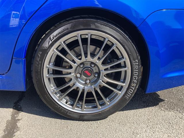 WRX STi 4WD ターボ Siドライブ 6速マニュアル車 ワンオーナー STiマフラー STi18インチアルミ カロッツェリアSDナビ フルセグTV Bluetooth ETC車載器 HIDヘッドライト(15枚目)