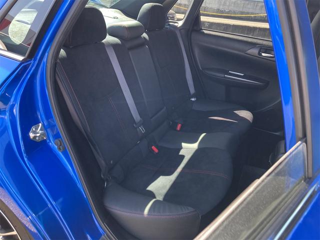 WRX STi 4WD ターボ Siドライブ 6速マニュアル車 ワンオーナー STiマフラー STi18インチアルミ カロッツェリアSDナビ フルセグTV Bluetooth ETC車載器 HIDヘッドライト(60枚目)