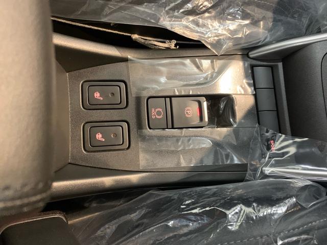 フロンクス ベースグレード　届出済未使用車　純正９インチナビ　全方位モニター　ワイアレス充電器　衝突軽減ブレーキ　ＬＥＤヘッドライト　フロアマット　アダプティブクルコン　ＬＥＤヘッドライト　スマートキー２個（5枚目）