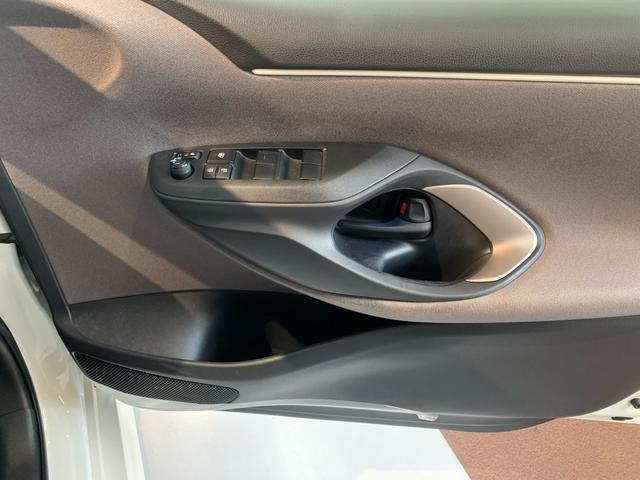 ヤリス G ワンオーナー 禁煙車 純正ディスプレイオーディオ パノラミックビューモニター ETC 前後ドラレコ スマートキー LEDヘッドライト シートヒーター(24枚目)