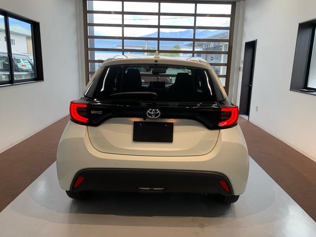 ヤリス G ワンオーナー 禁煙車 純正ディスプレイオーディオ パノラミックビューモニター ETC 前後ドラレコ スマートキー LEDヘッドライト シートヒーター(48枚目)