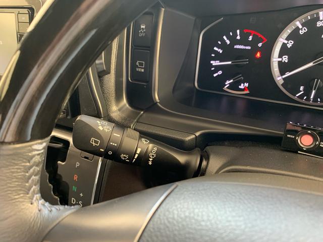 ハイエースバン スーパーＧＬ　ダークプライムＩＩ　禁煙車　ワンオーナー　ディーゼルターボ　ストラーダＳＤナビ　パノラミックビューモニター　ドラレコ前後　ＥＴＣ　デジタルインナーミラー　　１７インチ社外アルミ　ホワイトレタータイヤ（35枚目）