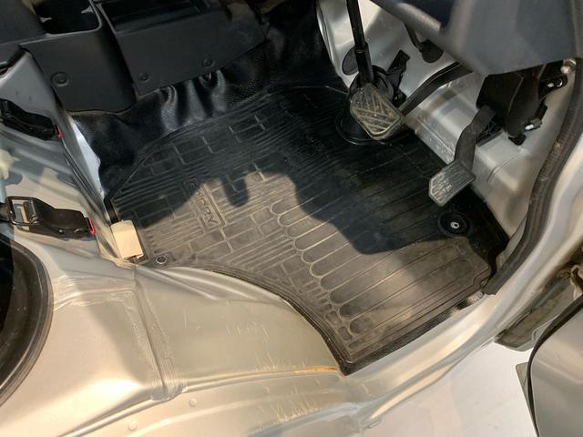 キャリイトラック KCエアコン・パワステ 4WD オートマ ストラーダSDナビ バックカメラ 前後ドラレコ ETC ワンオーナー 禁煙車 オートライト フルセグTV Bluetooth(32枚目)