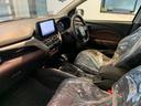 ベースグレード　届出済未使用車　純正９インチナビ　全方位モニター　ワイアレス充電器　衝突軽減ブレーキ　ＬＥＤヘッドライト　フロアマット　アダプティブクルコン　ＬＥＤヘッドライト　スマートキー２個（52枚目）