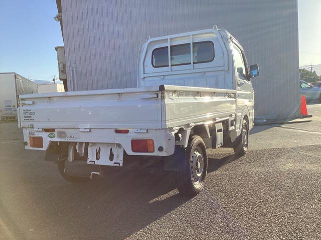 ＮＴ１００クリッパートラック 　エアコン　パワステ　４ＷＤ　車検整備付（5枚目）