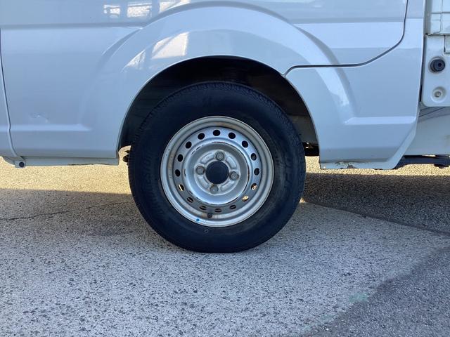 ＮＴ１００クリッパートラック 　エアコン　パワステ　４ＷＤ　車検整備付（17枚目）