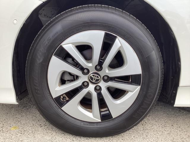 プリウス Ａ　車検整備　ナビ　バックカメラ　ＥＴＣ　フルセグ（27枚目）
