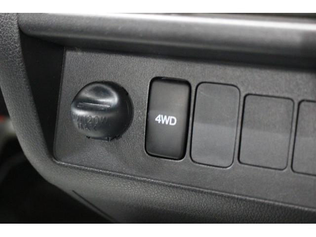 サンバートラック ＴＢ　５速マニュアル　４ＷＤ（26枚目）