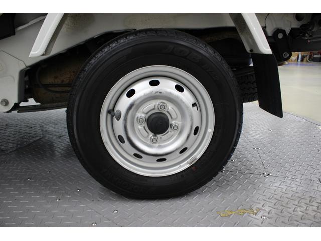 サンバートラック ＴＢ　５速マニュアル　４ＷＤ（41枚目）