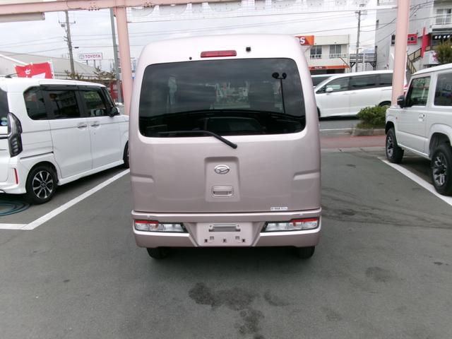 ハイゼットカーゴ クルーズＳＡＩＩＩ　４ＷＤ　ＡＴ　衝突軽減ブレーキ　踏み間違い防止装置　ディスプレイディオＣＤ－ＤＶＤ（3枚目）