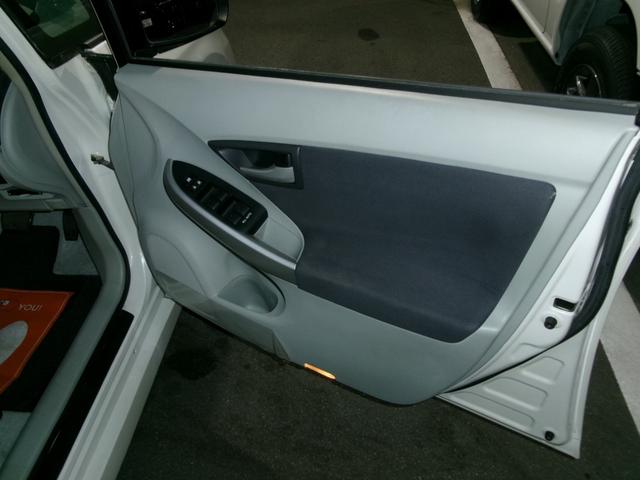 プリウス Ｓ　ＬＥＤエディション（18枚目）