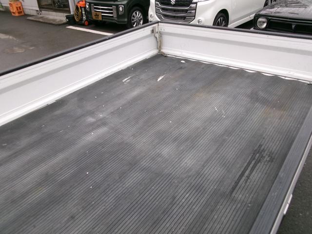 スクラムトラック ＫＣスペシャル　４ＷＤ　５速　ワンオーナー走行距離２２３００ｋｍ（12枚目）