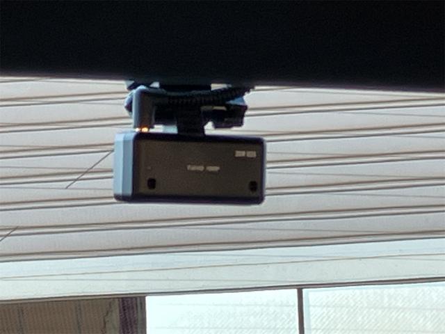 RC RC300h Fスポーツ 前後ドライブレコーダー 純正メモリーナビ ブルーレイ Bluetooth バックカメラ ETC2.0車載器 本革シートヒーター&エアコン ハンドルヒーター 三眼lEDヘッドライト 走行44000Km台(60枚目)