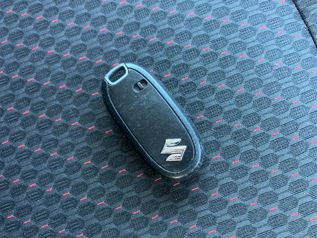 ���C�y�ɂ��d�b�ɂĂ��₢���킹���������B�O�O�V�W�|�U�O�S�X�|�Q�V�W�U�́A�ʘb�����łȂ���܂��B�S���炨�҂��\���グ�Ă���܂��B