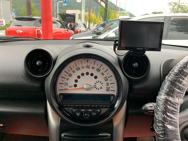 クーパー クロスオーバー パナソニックポータブルナビ フルセグ キセノンライト ETC車載器17インチアルミ 5人乗り(20枚目)