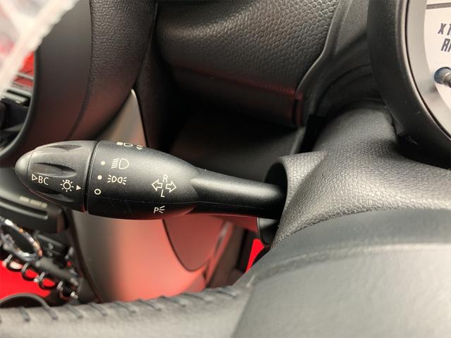 クーパー クロスオーバー パナソニックポータブルナビ フルセグ キセノンライト ETC車載器17インチアルミ 5人乗り(24枚目)