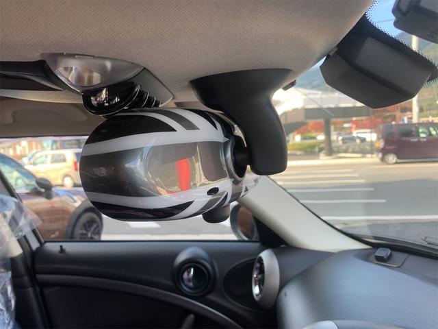 クーパーS クロスオーバー ターボ車 HDDナビ フルセグ Bluetooth ETC車載器 キセノンライト 禁煙車 パドルシフト 17インチアルミ ユニオンジャックシートカバー 5人乗り(26枚目)