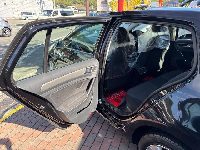 ゴルフ TSIコンフォートラインブルーモーションテクノロジー メモリーナビ バックカメラ フルセグ ETC アダプティブクルーズコントロール アイドリングストップ レーンアシスト 純正16インチアルミ フロントフォグランプ マルチファンクションステアリング(36枚目)