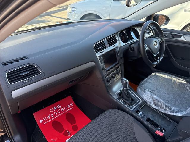 ゴルフ TSIコンフォートラインブルーモーションテクノロジー メモリーナビ バックカメラ フルセグ ETC アダプティブクルーズコントロール アイドリングストップ レーンアシスト 純正16インチアルミ フロントフォグランプ マルチファンクションステアリング(40枚目)