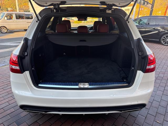 ☆趣味が広がる収容スペース！これだけの広さがあればお買い物やレジャーなどにも最適です！使用感も少なくきれいな状態を維持しております☆