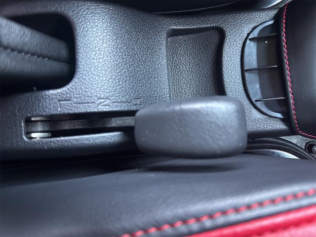 ハイゼットトラック ジャンボ ジャンボ 4WD デフロック付 LEDヘッド エアコン パワステ パワーウインド ワイドサイドバイザー 14インチ社外アルミ&マッドタイヤ ドライブレコーダー ETC 社外ステアリング シートカバー(32枚目)