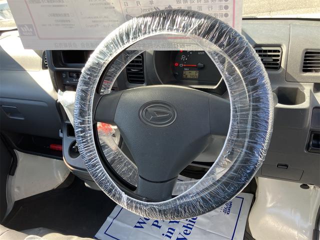 ハイゼットカーゴ スペシャル オートマ 両側スライドドア エアコン パワーステアリング 運転席・助手席エアバッグ ドアバイザー ラジオ シガーライター 衝突安全ボディ 走行距離7.4万キロ 車検整備付き 修復歴無し ホワイト(31枚目)