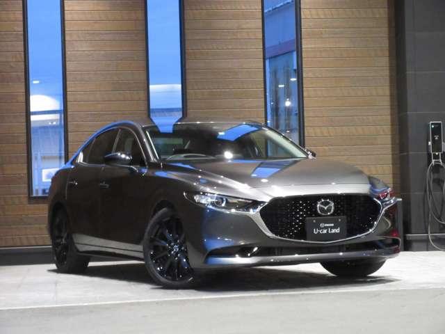 ＭＡＺＤＡ３セダン １．５　１５Ｓ　ブラックトーンエディション　４ＷＤ　元当社試乗車　禁煙車　ナビ　ＥＴＣ（2枚目）