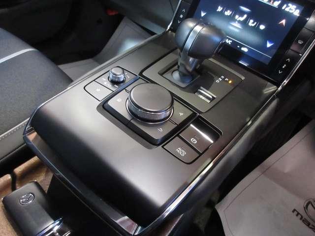 ＭＸ－３０ロータリーＥＶ ナチュラル　モノトーン　元当社試乗車　禁煙車　Ｓヒーター（20枚目）
