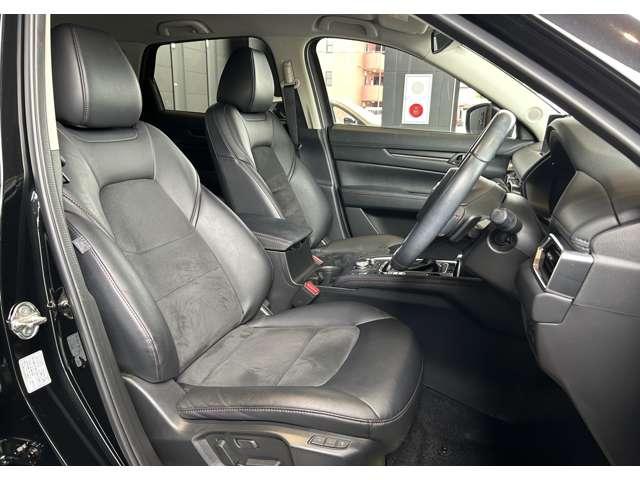 ＣＸ－５ ２．０　２０Ｓ　ブラックトーンエディション　ＥＴＣ　３６０°ビュー　シートヒーター装備（12枚目）