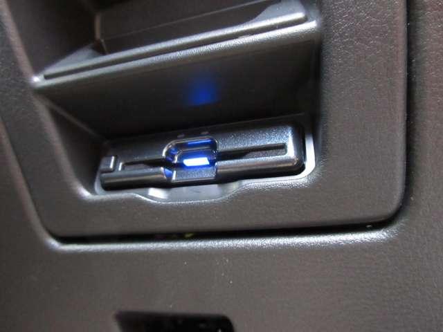 ＣＸ－８０ ３．３　ＸＤ　エクスクルーシブ　モード　ディーゼルターボ　４　当社元試乗車　ＢＯＳＥ　ナビＥＴＣ　サンルーフ　Ａｐｐ（12枚目）