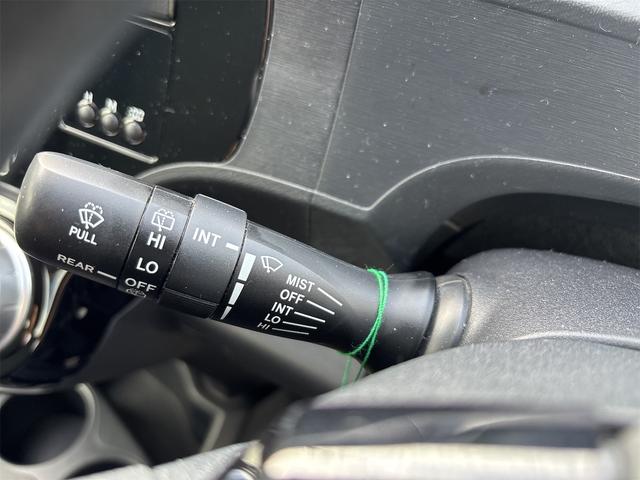 アクア Sスタイルブラック ナビ・TV ETC車載器 Bluetooth 衝突被害軽減システム アイドリングストップ バックカメラ オートライト ドライブレコーダー 電動格納ミラー 衝突安全ボディー 盗難防止システム(31枚目)