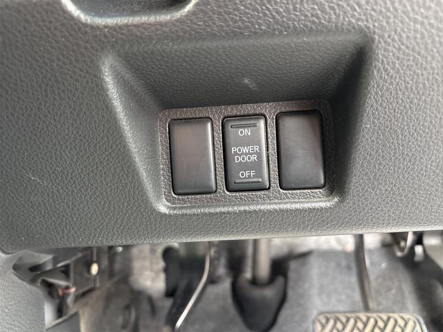 セレナ ハイウェイスター Vセレ+セーフティ SHV Aセフ ナビ・TV ETC車載器 Bluetooth 両側電動スライドドア アラウンドビューモニター LED 三列シート 後席モニター アイドリングストップ 電動格納ミラー 衝突安全ボディー 盗難防止システム(35枚目)