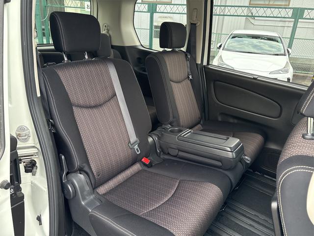 セレナ ハイウェイスター Vセレ+セーフティ SHV Aセフ ナビ・TV ETC車載器 Bluetooth 両側電動スライドドア アラウンドビューモニター LED 三列シート 後席モニター アイドリングストップ 電動格納ミラー 衝突安全ボディー 盗難防止システム(50枚目)