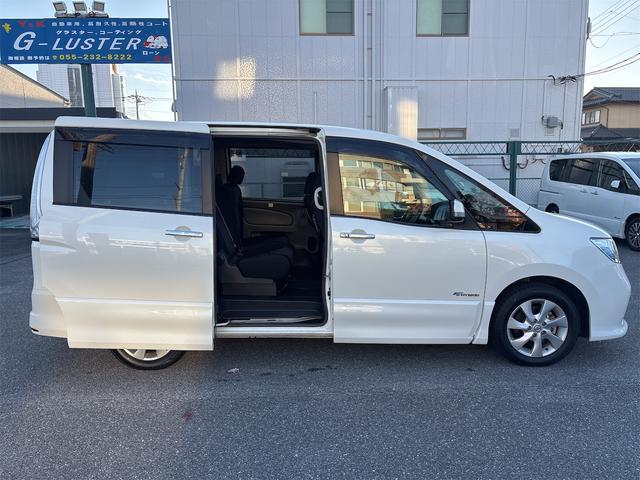 セレナ ハイウェイスター　Ｓ－ハイブリッド　両側電動スライドドア　ナビ・ＴＶ　Ｂｌｕｅｔｏｏｔｈ　ＥＴＣ車載器　バックカメラ　アイドリングストップ　三列シート　後席モニター　オートクルーズコントロール　衝突安全ボディー　盗難防止システム（16枚目）