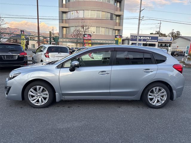 インプレッサスポーツ 2.0iアイサイト 4WD ナビ・TV Bluetooth ETC車載器 アイドリングストップ HIDヘッドライト ドライブレコーダー オートクルーズコントロール ドアバイザー 衝突被害軽減システム 盗難防止システム(11枚目)