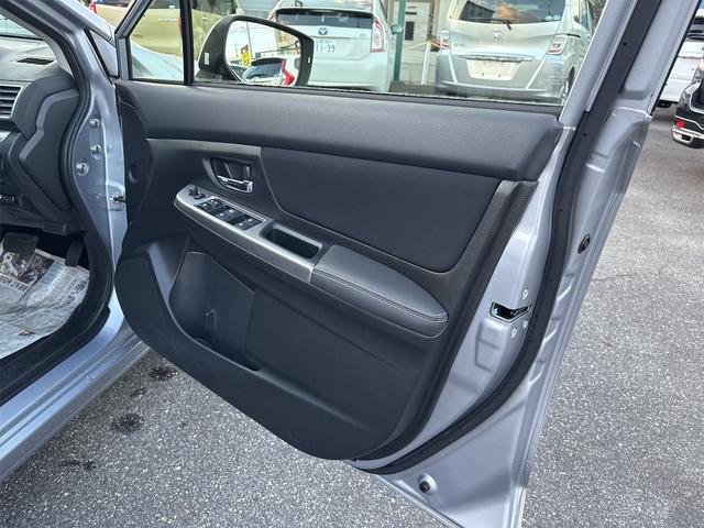 インプレッサスポーツ 2.0iアイサイト 4WD ナビ・TV Bluetooth ETC車載器 アイドリングストップ HIDヘッドライト ドライブレコーダー オートクルーズコントロール ドアバイザー 衝突被害軽減システム 盗難防止システム(28枚目)