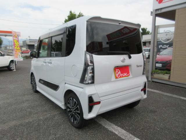 タント カスタムＲＳスタイルセレクション　１年走行無制限保証　除菌シートクリーニング　スマートアシスト　純正９インチナビ　パノラマモニター　フルセグＴＶ　Ｂｌｕｅｔｏｏｔｈ　ＤＶＤビデオ　両側パワースライドドア　ＬＥＤライト　プッシュスタート（4枚目）