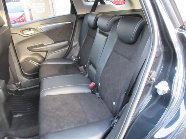 シャトル ハイブリッドX ホンダセンシング 1年走行無制限保証 除菌シートクリーニング 純正8インチナビ バックカメラ フルセグTV Bluetooth DVDビデオ LEDヘッドライト アダプティブクルーズ シートヒーター プッシュスタート(33枚目)